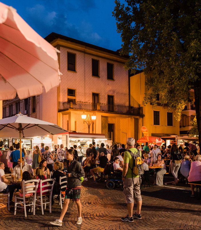 Il cibo di strada torna a Baveno, un week-end con food truck e musica