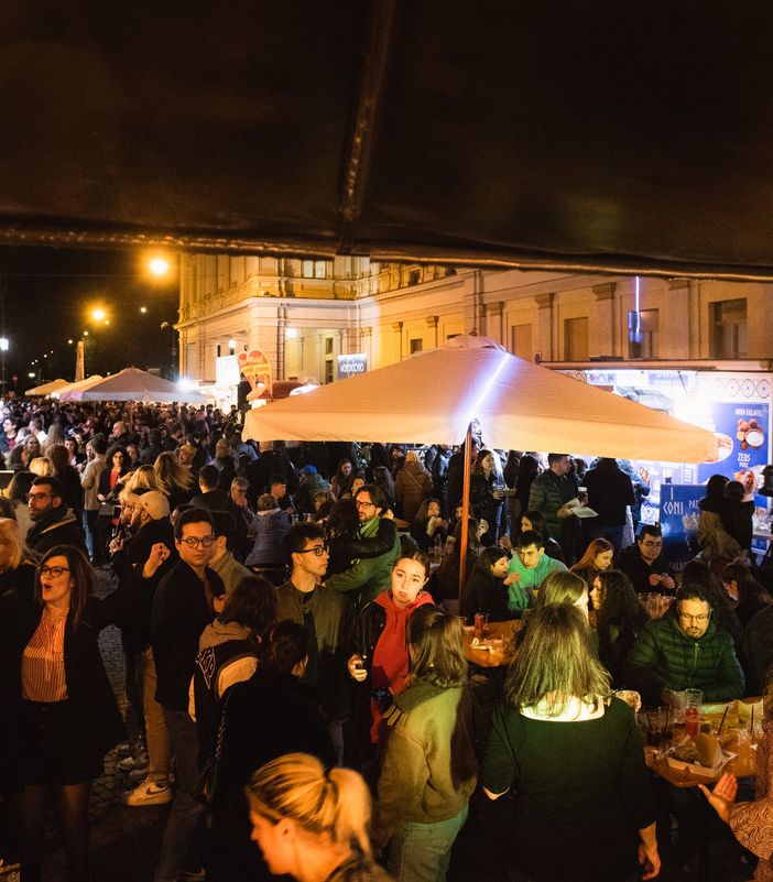 A Novara un week-end di gusto unico del cibo di strada e musica con il Rolling Truck Street Food Festival