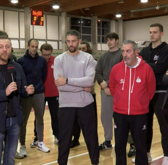 L’appello dei compagni di squadra a Seba: &quot;Siamo la tua seconda famiglia, torna a casa&quot;