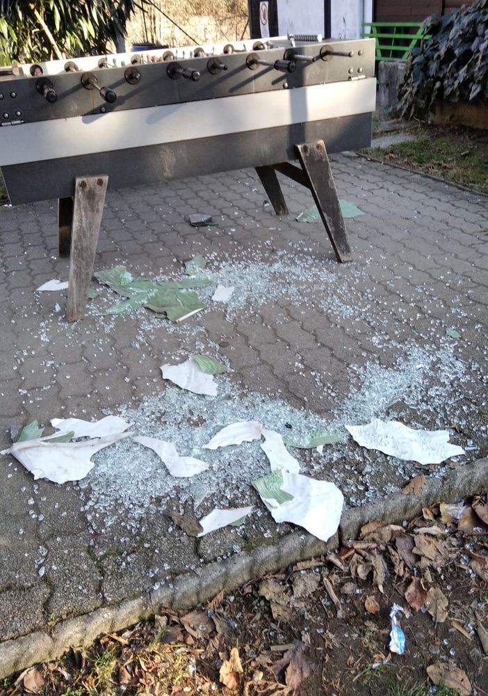 Vandali in azione a Bagnella: rovinato il calcetto dell'Oasi della Vita