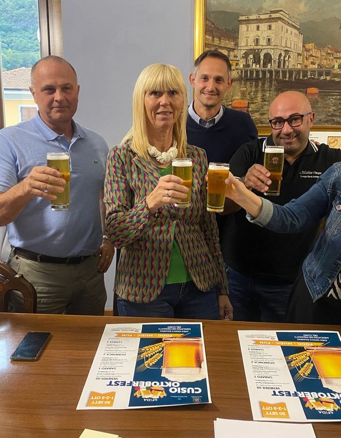 Cusio Oktoberfest, a Omegna la sfida tra birre nostrane e quelle tedesche