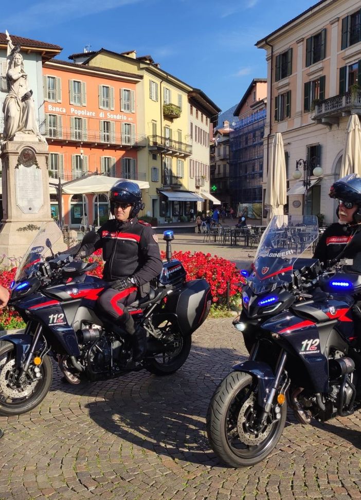 Gravellona, 35enne novarese arrestato per spaccio. In auto aveva 11 flaconi di metadone