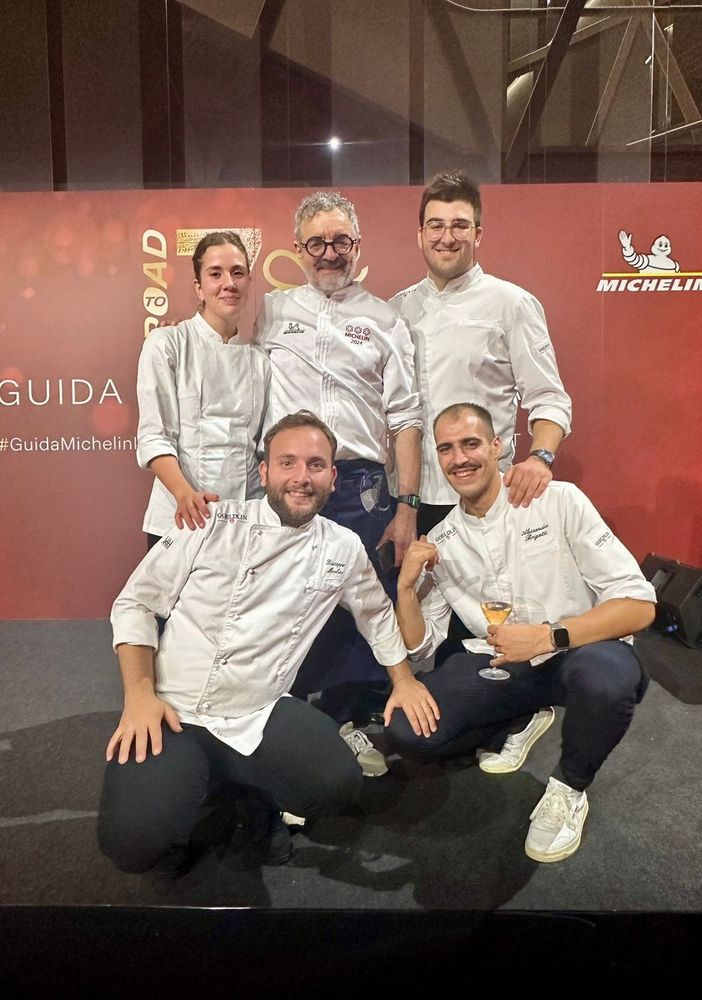 Lo chef verbanese Alessandro Brigatti all’evento della guida Michelin
