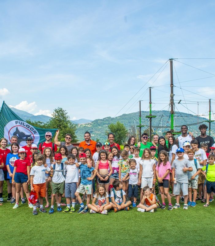 Bambini e ragazzi di Macugnaga ospiti speciali della giornata all'Adventure Park di Baveno FOTO