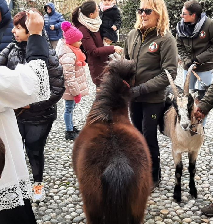 In piazza Garibaldi la cerimonia di benedizione degli animali