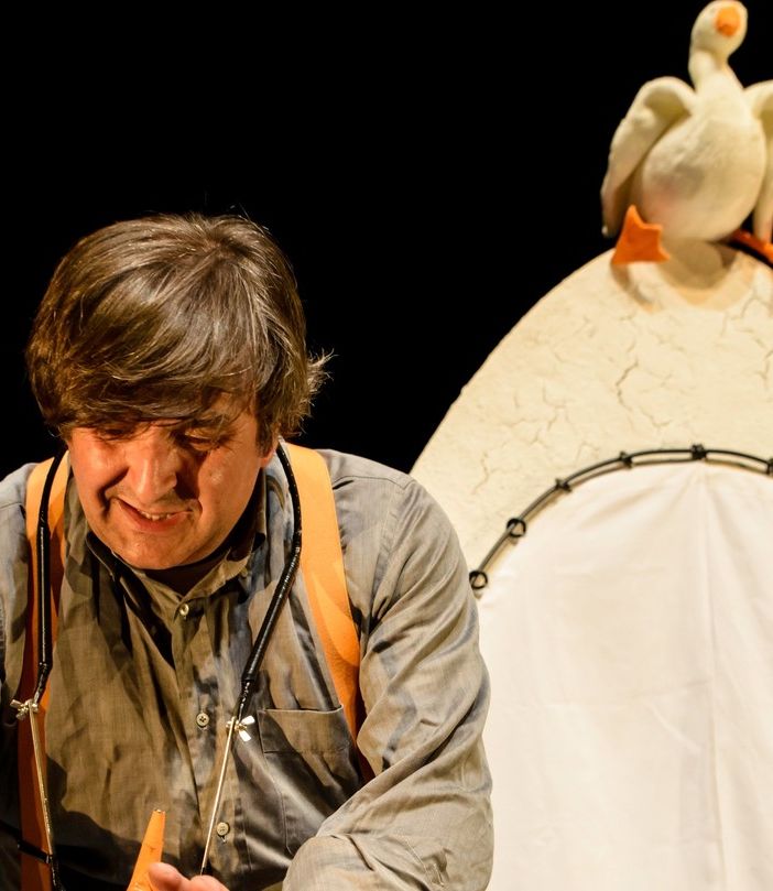 &quot;Brutti Anatroccoli&quot;: un nuovo appuntamento con la rassegna Domeniche a teatro