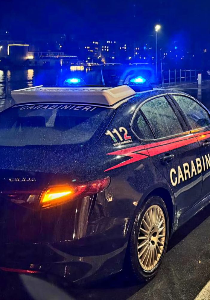 Scarcerato e affidato in prova ai servizi sociali, aggredisce l'autista di un bus: arrestato un 30enne