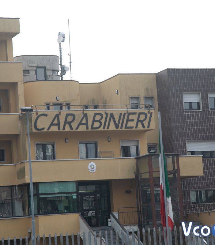 Atti sessuali con una minorenne: arrestato 25enne verbanese