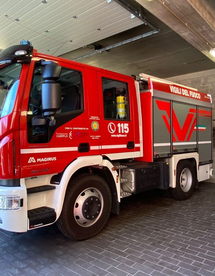 Prende fuoco l’autobus con a bordo i ragazzi e le ragazze del grest di Baveno