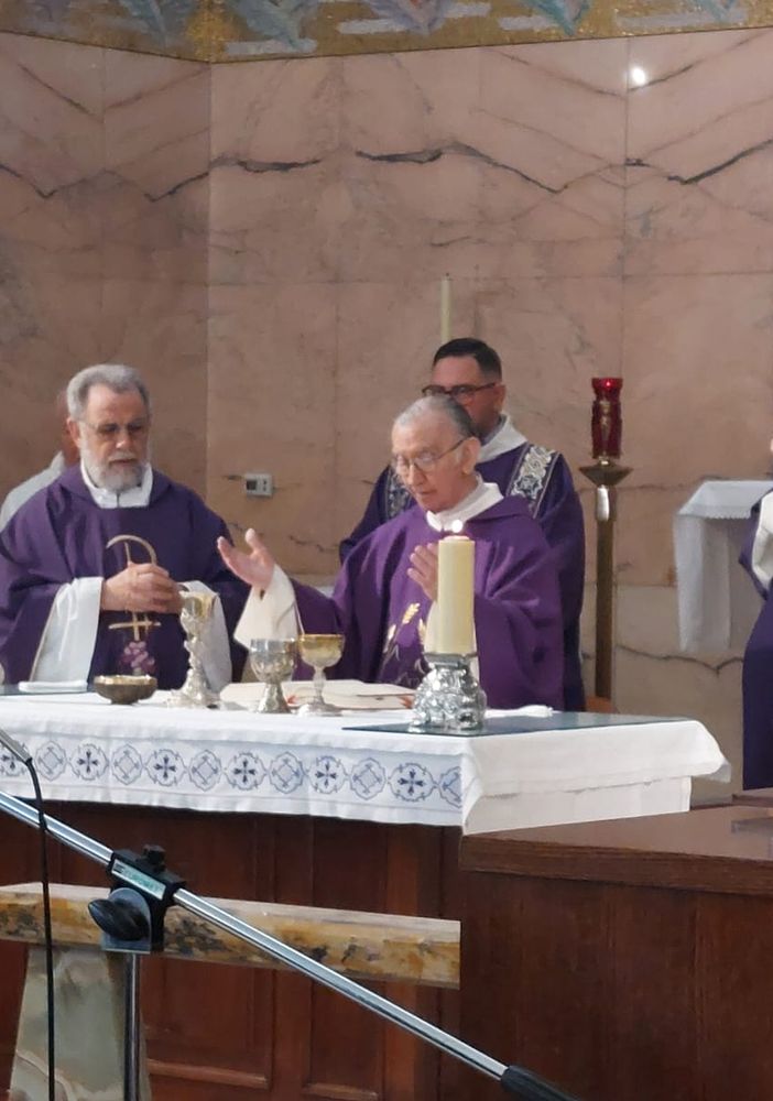 Don Enrico Zeroli ha festeggiato i 65 anni di sacerdozio