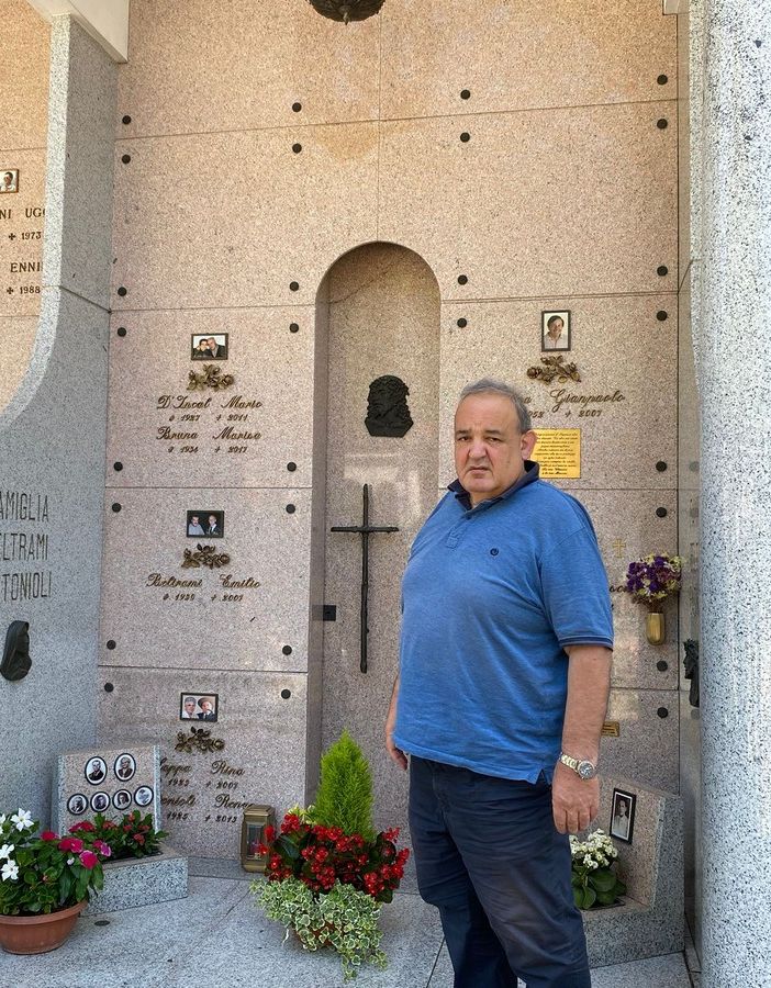 Denuncia di problemi al cimitero di Cireggio: Dario Galizzi solleva critiche