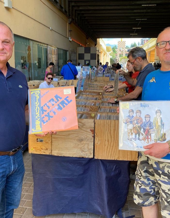 Bilancio positivo per la prima fiera internazionale del Vinile di Omegna