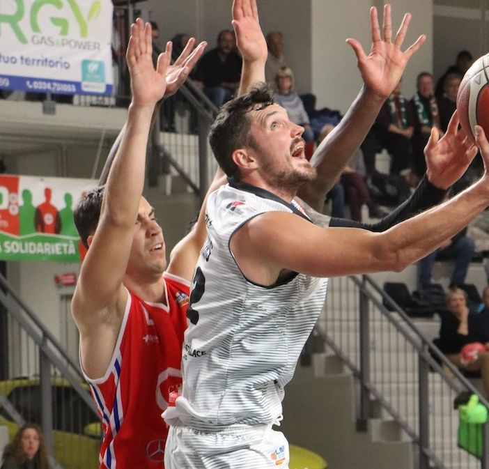 Paffoni in campo contro Monferrato Basket, obbiettivo terza vittoria consecutiva