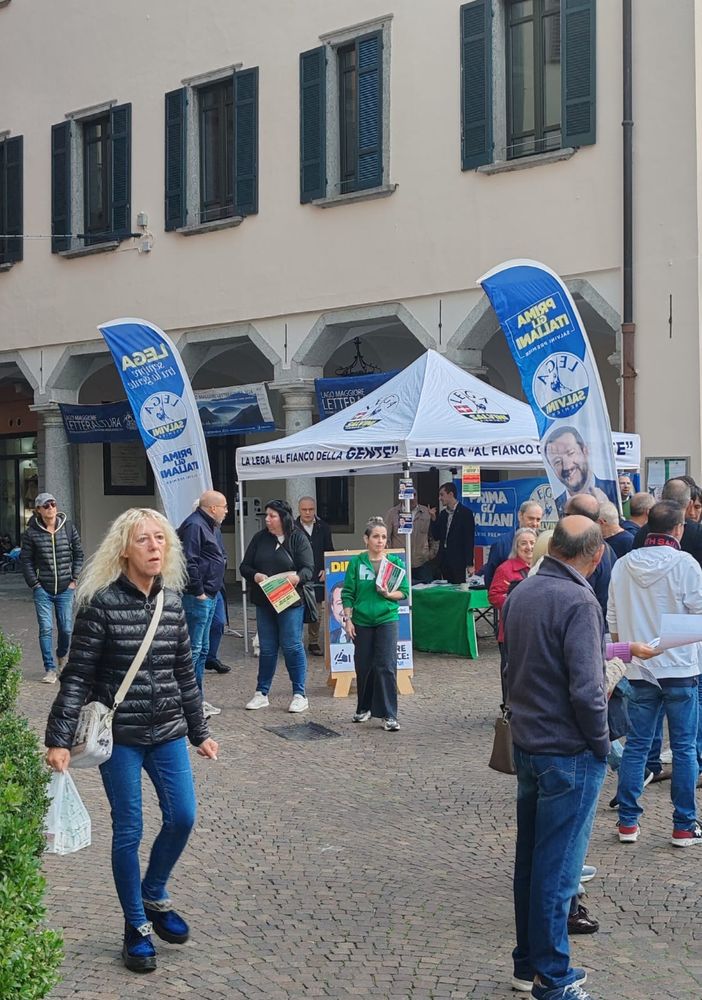 A Verbania raccolte 200 firme a sostegno di Salvini per il caso Open Arms