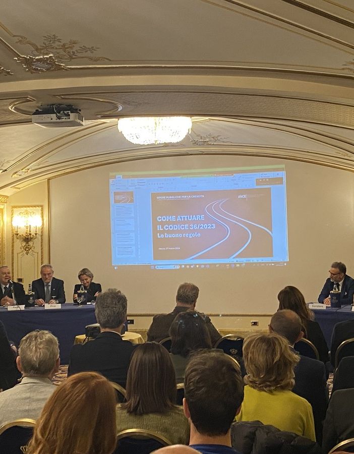 Gli imprenditori edili di tutta Italia riuniti a Stresa per discutere di lavori pubblici