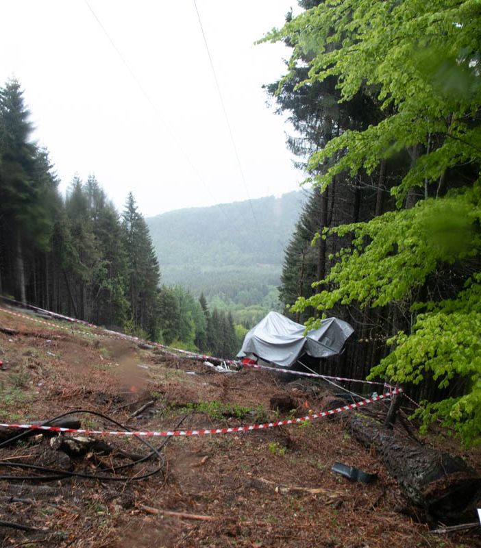 Le immagini del giorno dopo sul luogo della tragedia FOTO E VIDEO