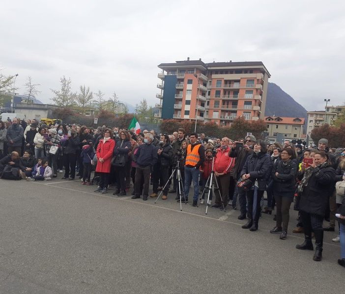 Fuoco Rinascita Vco difende la manifestazione di sabato scorso a Verbania