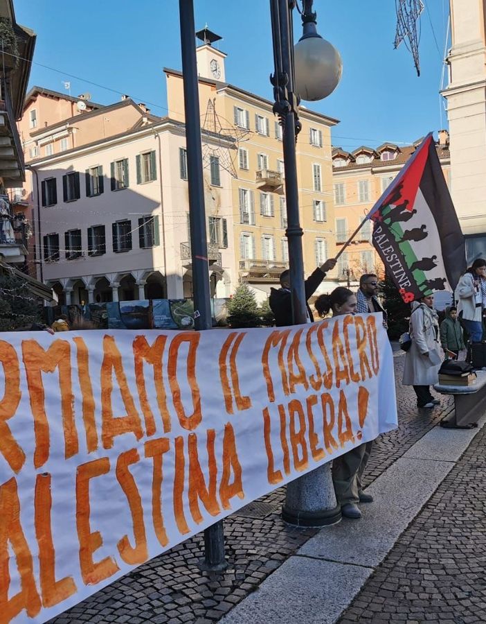 Manifestazione pro Palestina, gli studenti di Verbania: &quot;La Nato complice di questo sterminio&quot;