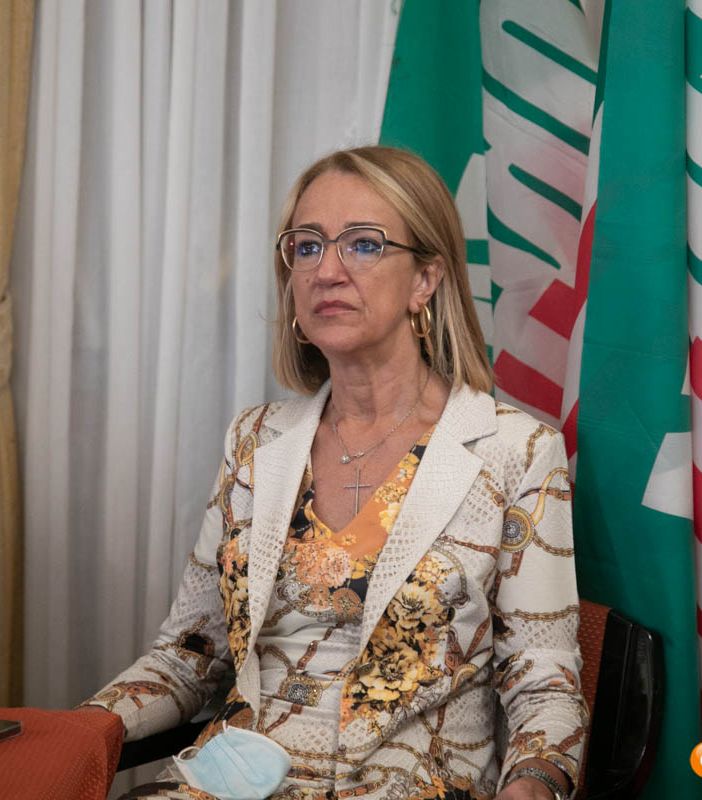 Cristina (FI) contro Albertella: &quot;Sfalcio del verde affidato a ConserVco, che già non riesce a occuparsi dei rifiuti&quot;