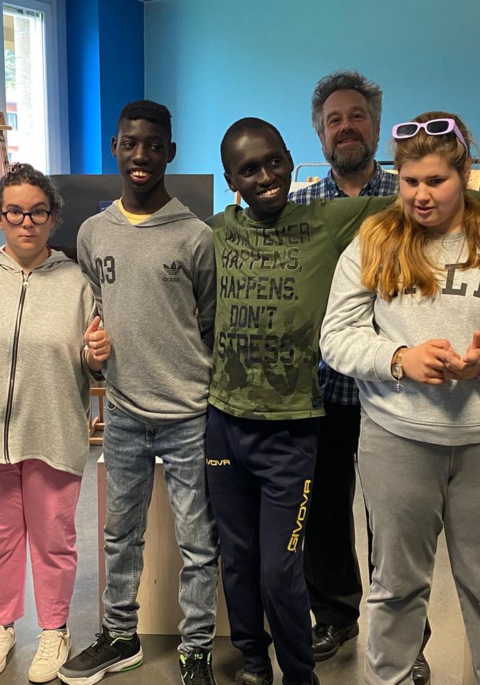 &quot;Oltre le parole&quot;: in mostra al Gobetti le opere realizzate dai ragazzi con disabilità FOTO