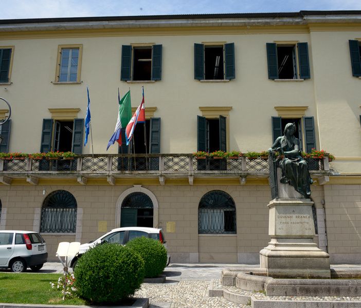 A Cannobio Ferrari sfida l'uscente MInazzi