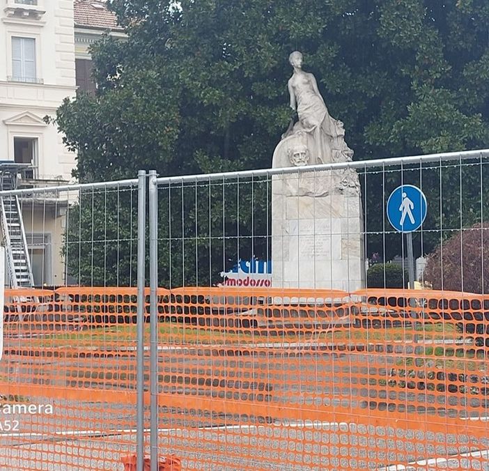 Qualche mugugno dopo il via ai lavori per la riqualificazione di piazza Garibaldi a Pallanza