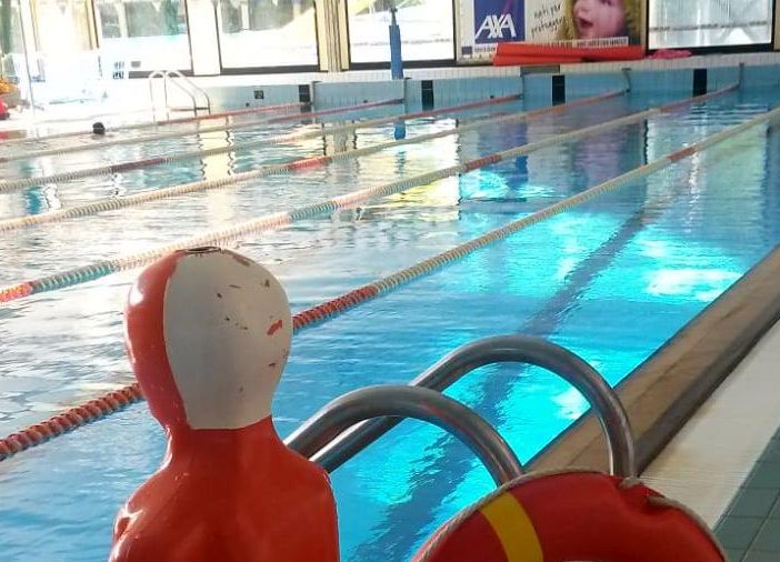 Futuro sereno per la piscina comunale di Intra