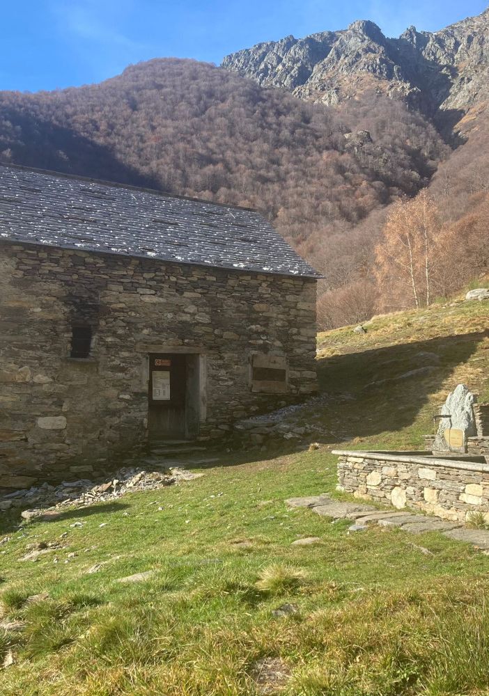 Proseguono i lavori del nuovo rifugio a Pian di Boit