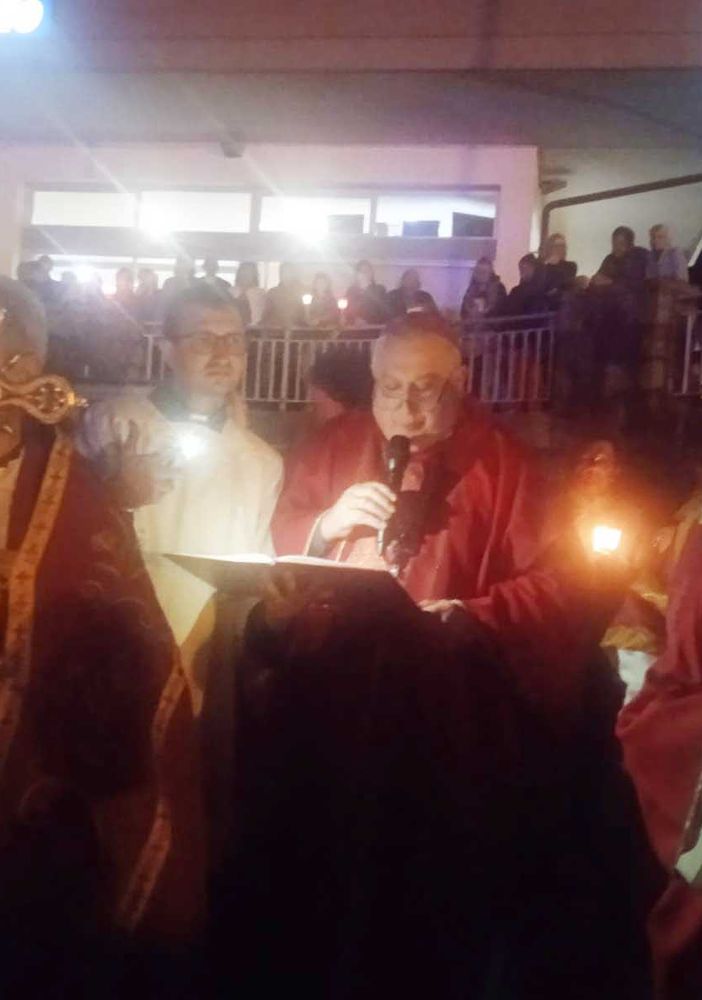 Monsignor Brambilla ha celebrato la messa per San Vittore FOTO