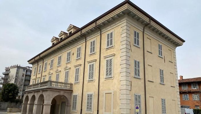 I Monkey Weather a Villa Simonetta per l'inaugurazione della Mostra 'Beard-O-Rama'