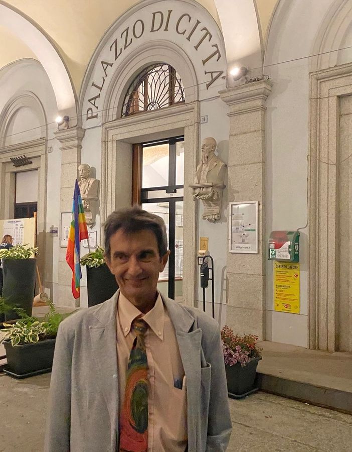 Domani l'addio di Omegna al sindaco Soressi