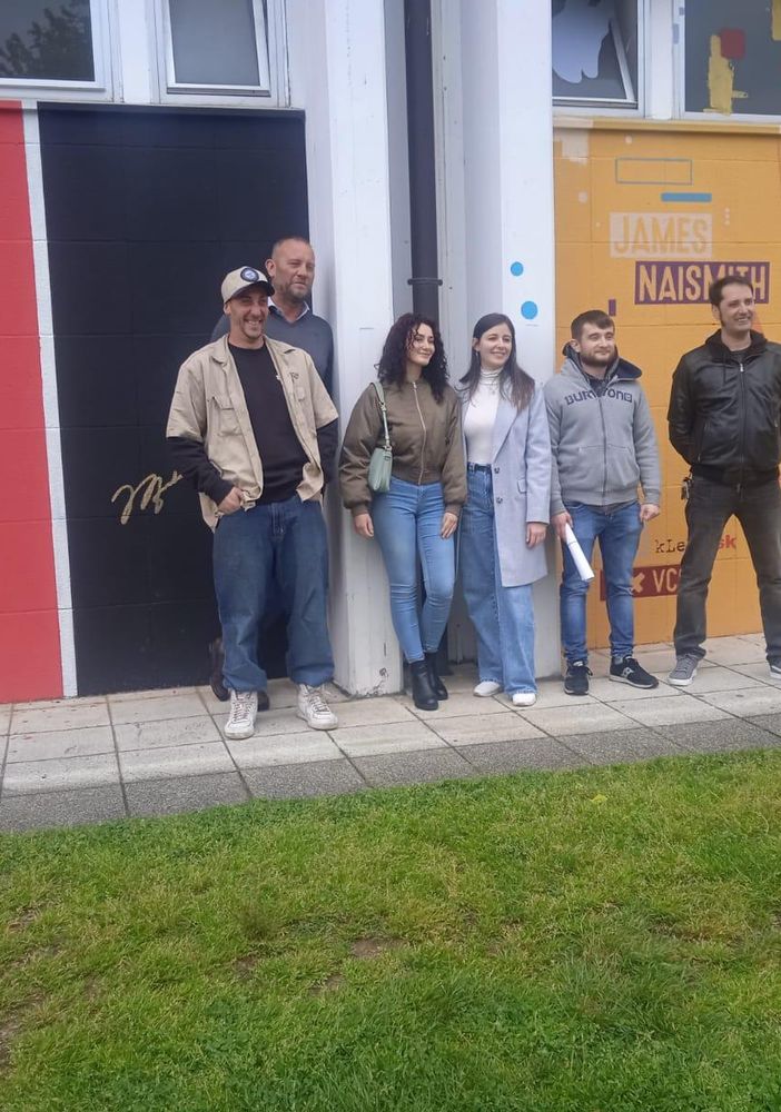 VperVco decora il Palasport con i volti dei campioni