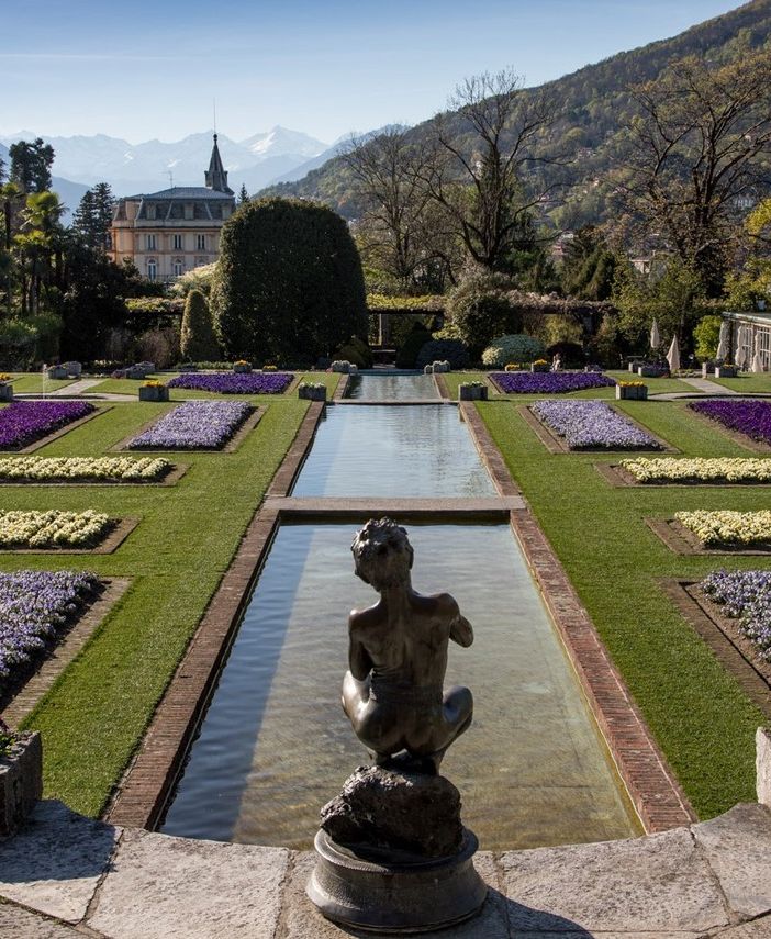 Villa Taranto, iniziano le fioriture