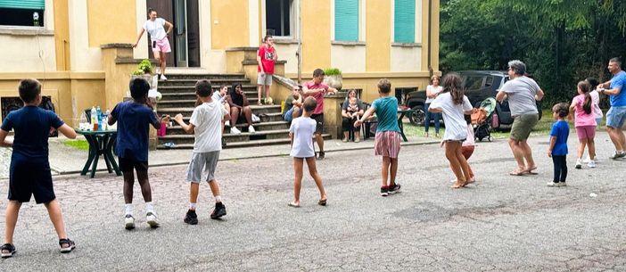 Una festa di giochi e sorrisi a Belgirate: successo per la giornata dedicata ai bambini