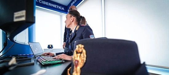 Alberghi e alloggi per l'estate: polizia e Airbnb insieme per prevenire le truffe Alberghi e alloggi per l'estate: polizia e Airbnb insieme per prevenire le truffe