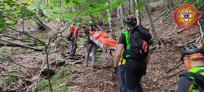 I soccorritori hanno raggiunto e stabilizzato l'escursionista bloccato in Valgrande da problemi renali I soccorritori hanno raggiunto e stabilizzato l'escursionista bloccato in Valgrande da problemi renali