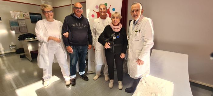 Dagli Amici dell'oncologia un ecografo di ultima generazione al Coq Dagli Amici dell'oncologia un ecografo di ultima generazione al Coq