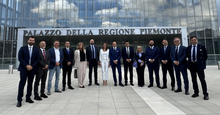 M5S contro la Giunta Cirio: “300mila euro in più per lo staff, ennesimo spreco di denaro pubblico” M5S contro la Giunta Cirio: “300mila euro in più per lo staff, ennesimo spreco di denaro pubblico”