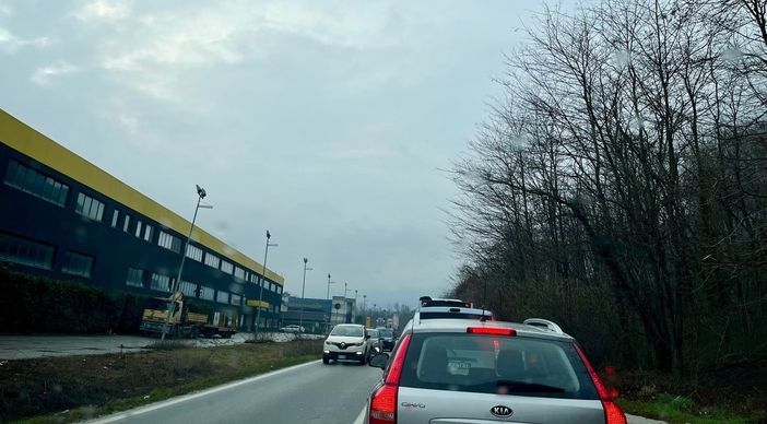 Fondotoce, torna il senso unico alternato Fondotoce, torna il senso unico alternato