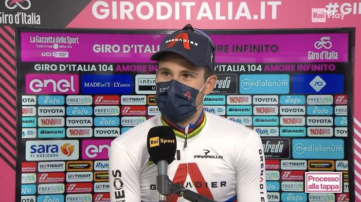 Preioni plaude alla vittoria di Filippo Ganna Preioni plaude alla vittoria di Filippo Ganna