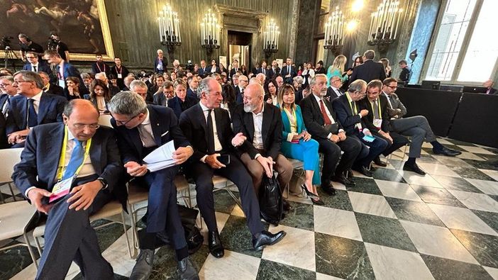 La tragedia di Brandizzo nel dibattito tra le Regioni: "Morire sul lavoro è un oltraggio" La tragedia di Brandizzo nel dibattito tra le Regioni: "Morire sul lavoro è un oltraggio"