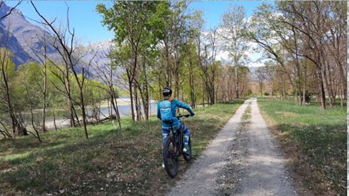 Da Verbania a Crevoladossola per la "Pedalata delle stelle" Da Verbania a Crevoladossola per la "Pedalata delle stelle"