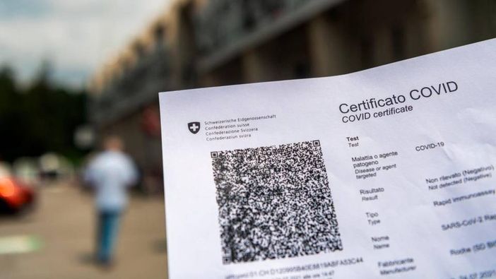 Nuove regole per l’entrata in Svizzera e per rilascio Green Pass a chi è vaccinato all’estero