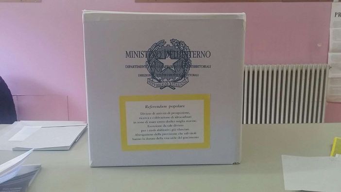 Lavoro e cittadinanza, si va al voto per i referendum abrogrativi Lavoro e cittadinanza, si va al voto per i referendum abrogrativi