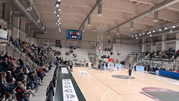 La Paffoni rialza la testa: prestazione travolgente e Assigeco spazzata via 98-78