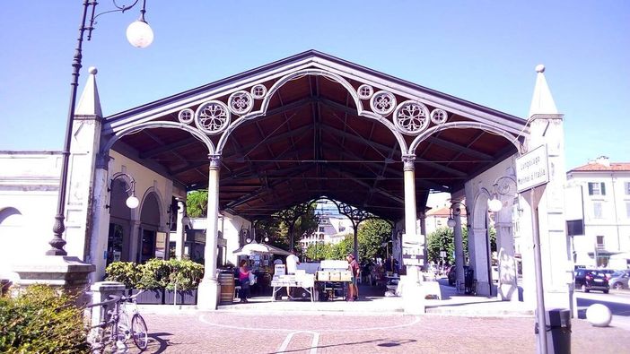 Intra, il comune annuncia la concessione dell'ex edicola del vecchio imbarcadero Intra, il comune annuncia la concessione dell'ex edicola del vecchio imbarcadero