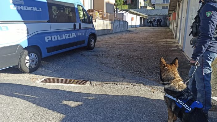 Un arresto e un mandato di cattura per un giro di spaccio tra Cusio e Verbano Un arresto e un mandato di cattura per un giro di spaccio tra Cusio e Verbano