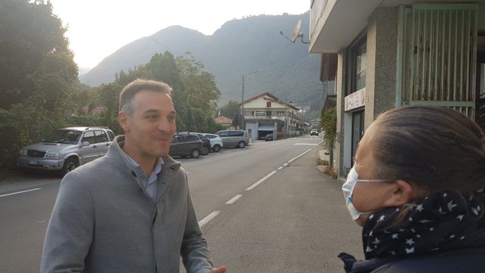 “Marchioni è rimasto solo e il consiglio comunale omegnese è esautorato da settembre”