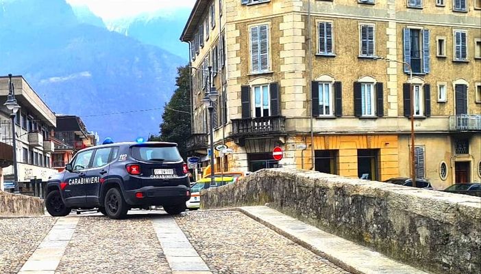 Rubava il pane destinato ai clienti per rivenderlo, denunciato dipendente di un panificio di Villa Rubava il pane destinato ai clienti per rivenderlo, denunciato dipendente di un panificio di Villa