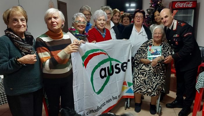 Cannobio, i carabinieri aiutano gli anziani difendersi dalle truffe Cannobio, i carabinieri aiutano gli anziani difendersi dalle truffe